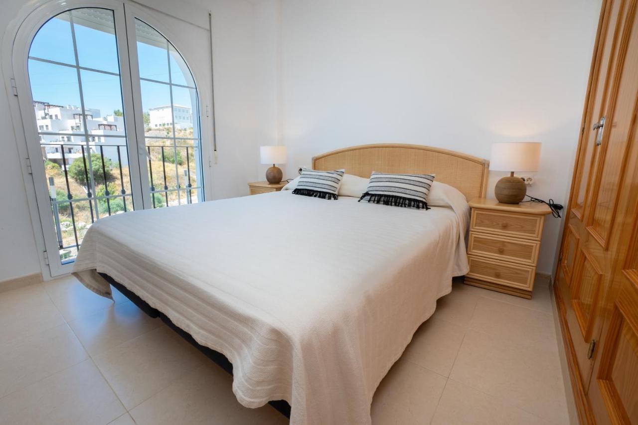 Penthouse Las Gaviotas Ii-2E Menyber Nerja Exterior foto